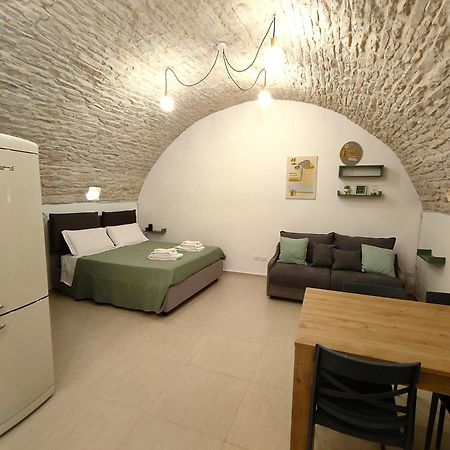 Corte Pietrantica - Charming Rooms & Suites Giovinazzo Exterior photo